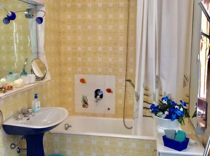 Sky Гостьовий будинок Санремо